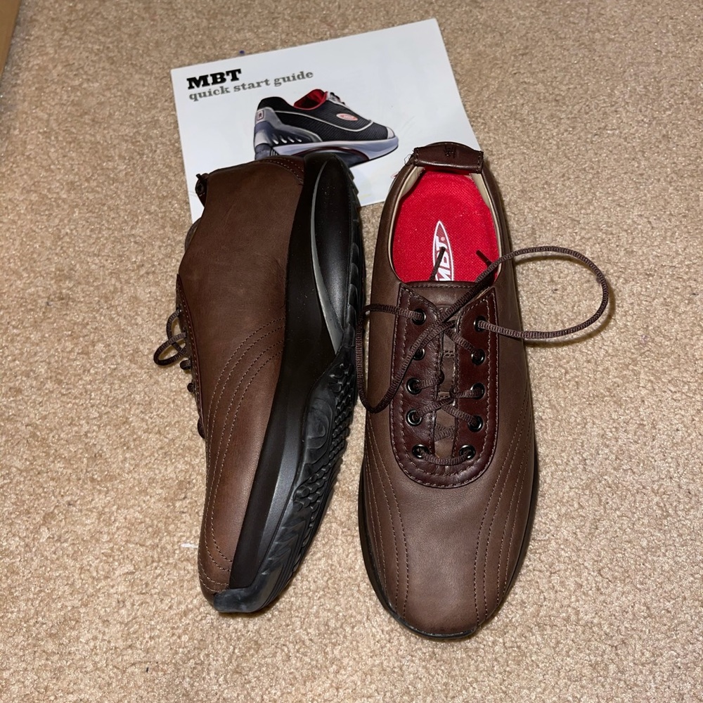 MBT brown leather lace up shoe. NEW without tags